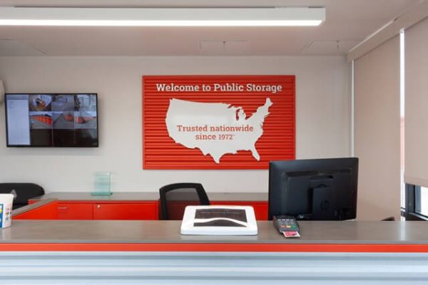 Public Storage - Carrollton - 2550 East Trinity Mills Rd - 2550 East Trinity Mills Rd
