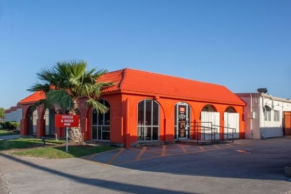 Public Storage - Houston - 3555 South Loop W - 3555 South Loop W