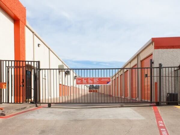Public Storage - Dallas - 7412 Lemmon Ave - 7412 Lemmon Ave
