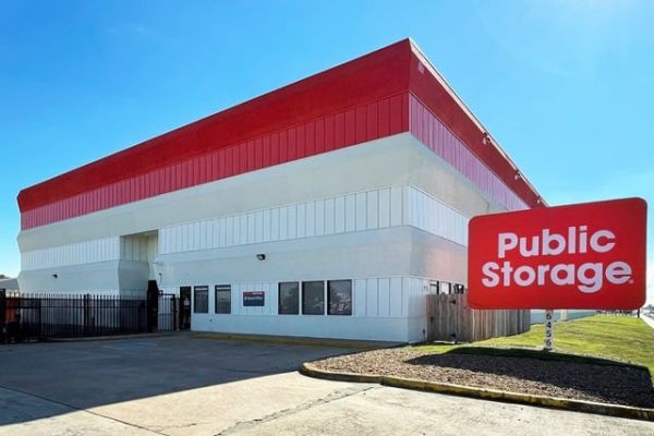 Public Storage - Houston - 6456 Highway 6 North - 6456 Highway 6 North
