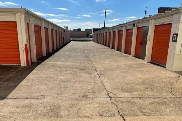 Public Storage - Houston - 6456 Highway 6 North - 6456 Highway 6 North
