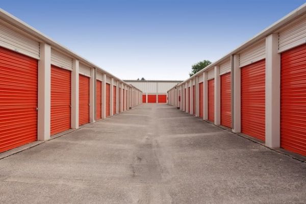 Public Storage - Carrollton - 1707 South I-35 East - 1707 South I-35 East