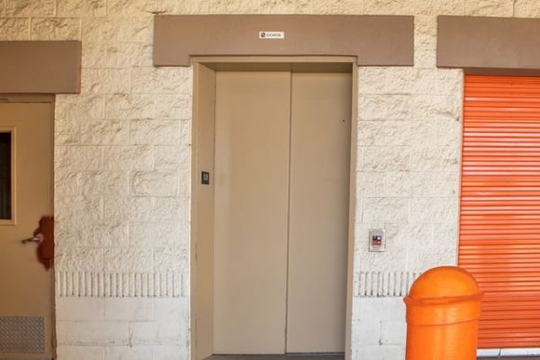 Public Storage - Austin - 5220 W Highway 290 - 5220 W Highway 290