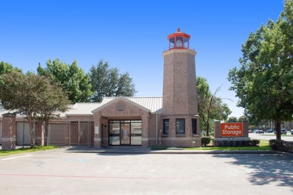 Public Storage - Irving - 7500 N MacArthur Blvd - 7500 N MacArthur Blvd