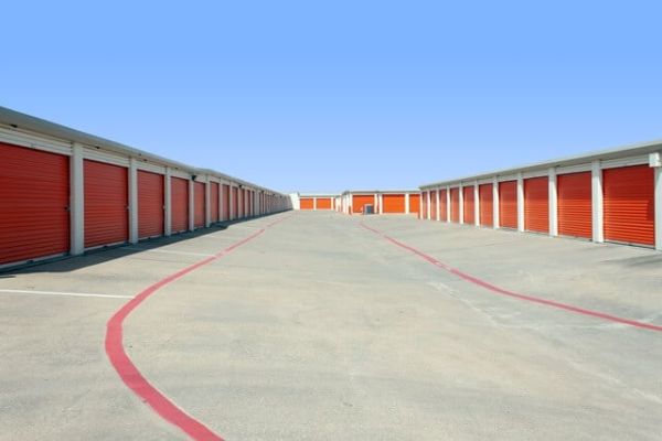 Public Storage - Lancaster - 1525 W Pleasant Run Road - 1525 W Pleasant Run Road