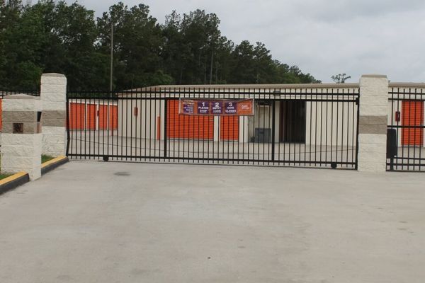 Public Storage - Spring - 23503 Cypresswood Dr - 23503 Cypresswood Dr