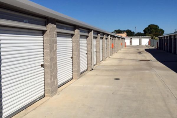 Public Storage - Georgetown - 2300 S Interstate 35 - 2300 S Interstate 35