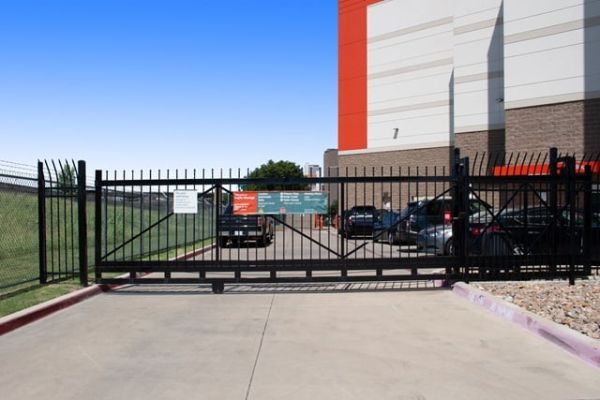 Public Storage - Dallas - 1611 Chestnut St - 1611 Chestnut St