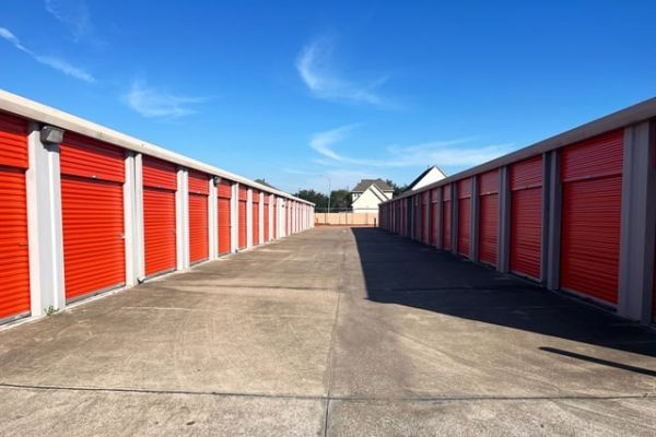 Public Storage - Houston - 7255 Highway 6 South - 7255 Highway 6 South