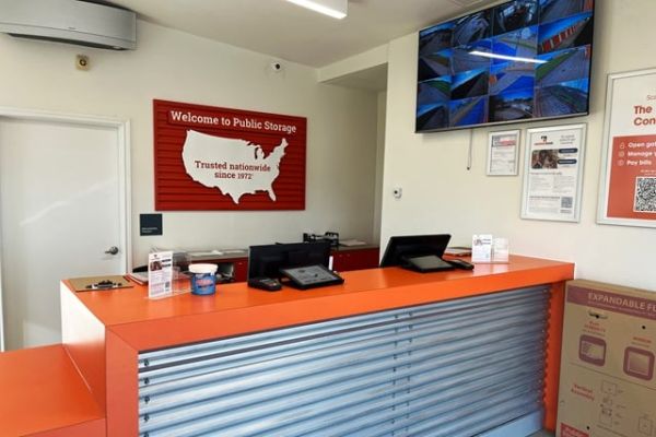 Public Storage - Houston - 7255 Highway 6 South - 7255 Highway 6 South