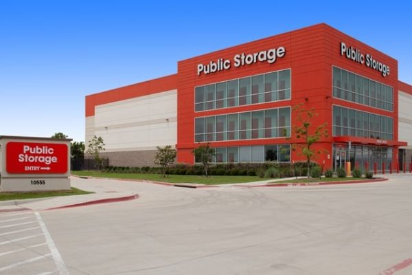 Public Storage - Fort Worth - 10555 North Fwy - 10555 North Fwy