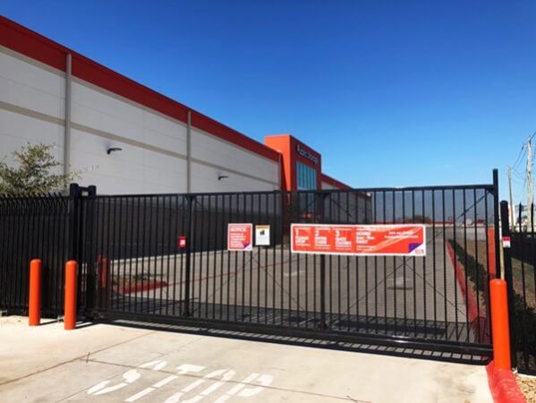 Public Storage - Webster - 20602 Gulf Freeway - 20602 Gulf Freeway