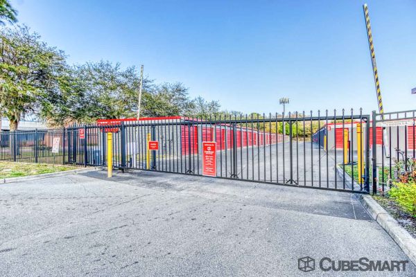 CubeSmart Self Storage - Winter Park - 965 S. Semoran Blvd. - 965 South Semoran Boulevard