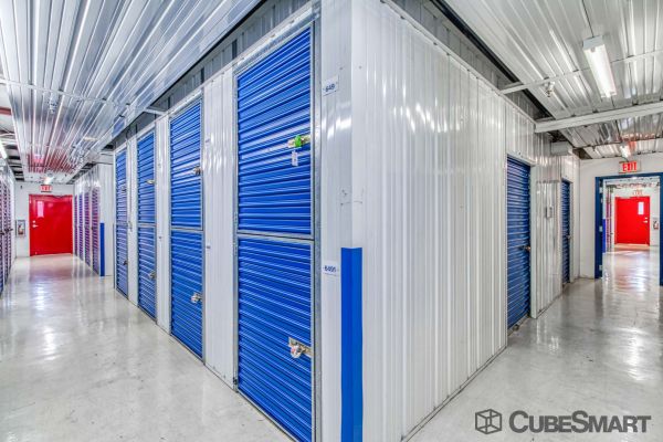CubeSmart Self Storage - Winter Park - 965 S. Semoran Blvd. - 965 South Semoran Boulevard