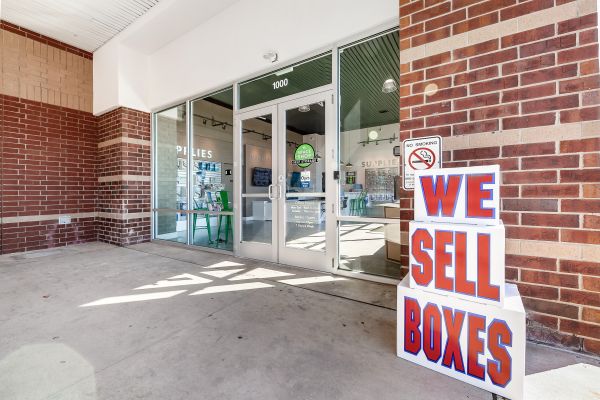 Space Shop Self Storage - Columbus, OH - 1000 East Dublin Granville Road