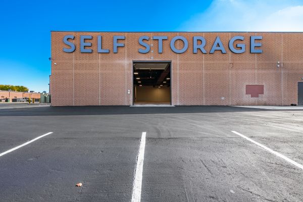 Space Shop Self Storage - Columbus, OH - 1000 East Dublin Granville Road