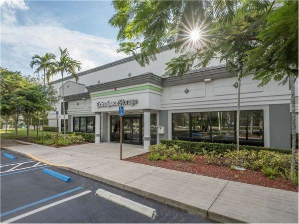 Extra Space Storage - 1392 - Coral Springs - Coral Ridge Drive - 3750 Coral Ridge Drive