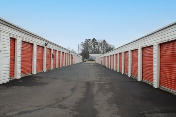 Public Storage - Concord - 1079 Concord Parkway North - 1079 Concord Parkway North
