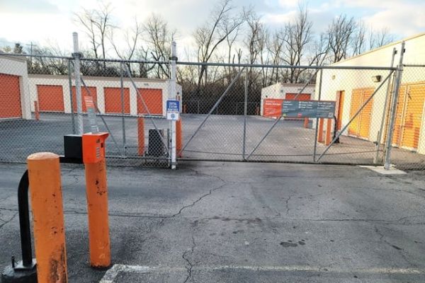 Public Storage - Westerville - 5711 Westerville Rd - 5711 Westerville Rd