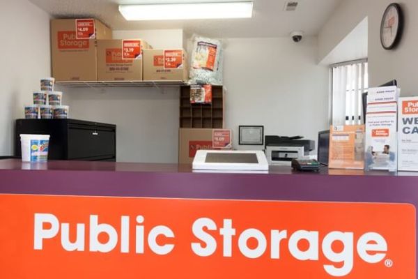 Public Storage - Columbia - 3034 Broad River Road - 3034 Broad River Road