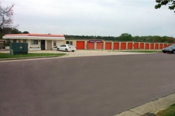 Public Storage - Raleigh - 3500 Maitland Drive - 3500 Maitland Drive