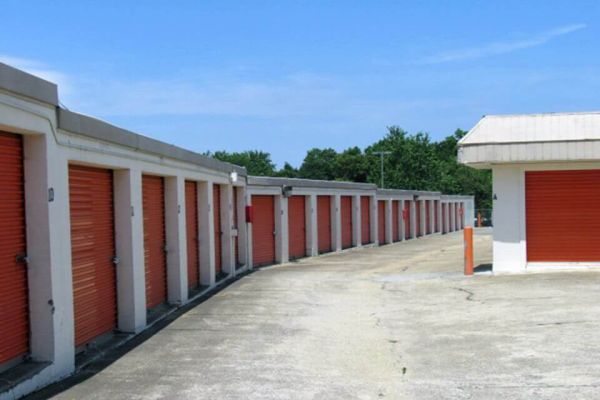 Public Storage - Raleigh - 3500 Maitland Drive - 3500 Maitland Drive
