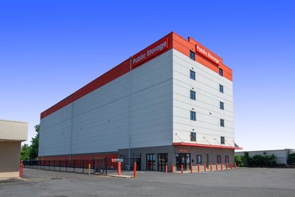 Public Storage - Lynn - 595 Lynnway - 595 Lynnway