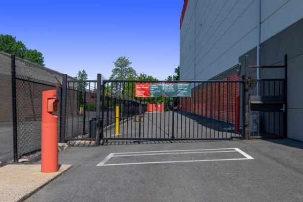 Public Storage - Lynn - 595 Lynnway - 595 Lynnway