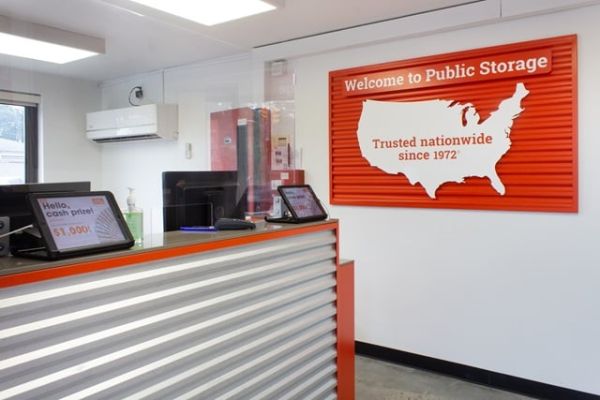 Public Storage - Hempstead - 817 Peninsula Blvd - 817 Peninsula Blvd
