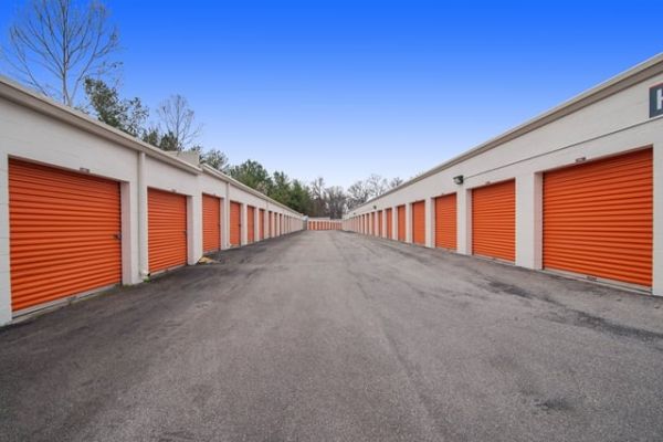 Public Storage - Millersville - 8396 Veterans Hwy, Ste 200 - 8396 Veterans Hwy, Ste 200