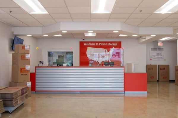 Public Storage - Millersville - 8396 Veterans Hwy, Ste 200 - 8396 Veterans Hwy, Ste 200
