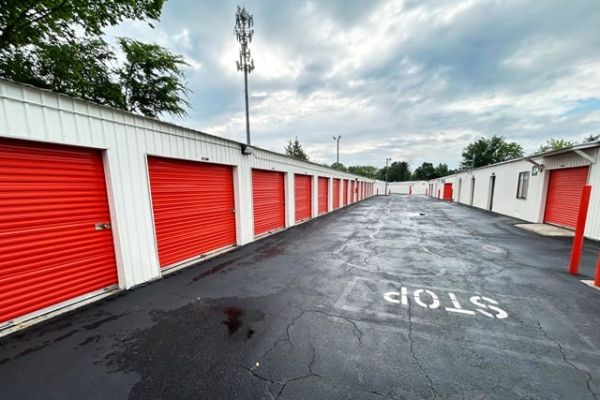 Public Storage - Greensboro - 3206 N OHenry Blvd - 3206 N OHenry Blvd