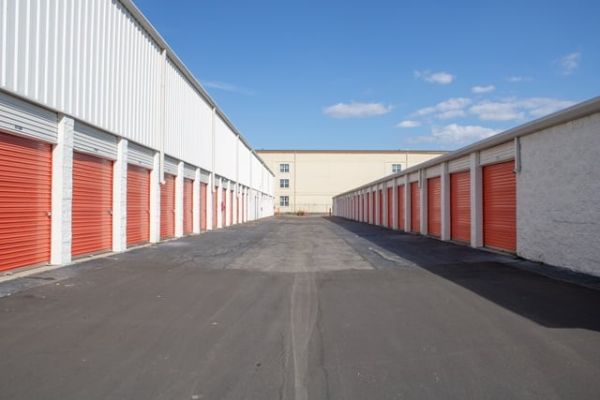 Public Storage - Allen Park - 3650 Enterprise Drive - 3650 Enterprise Drive