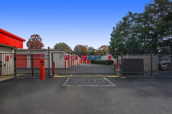 Public Storage - Charlotte - 7233 South Blvd - 7233 South Blvd