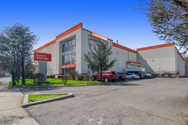 Public Storage - Hawthorne - 1080 Goffle Road - 1080 Goffle Road