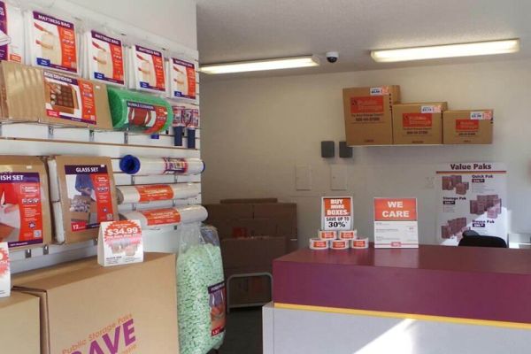 Public Storage - Fort Wayne - 5020 Bluffton Road - 5020 Bluffton Road