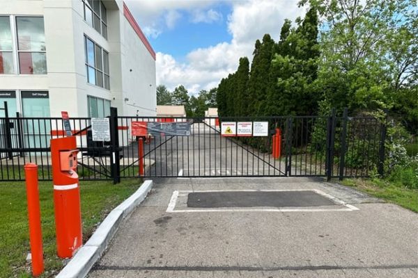 Public Storage - Milford - 6068 Branch Hill Guinea Pike - 6068 Branch Hill Guinea Pike