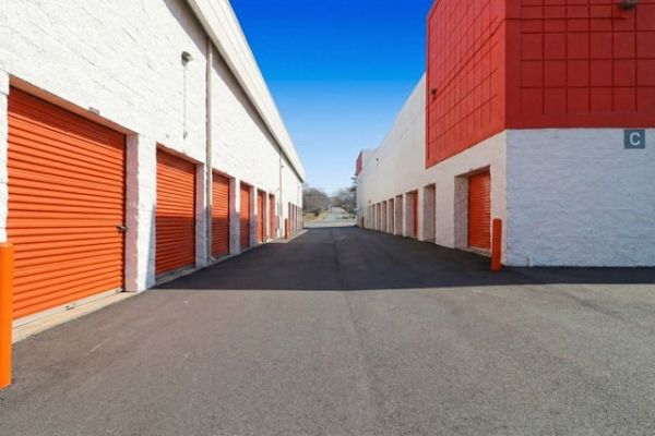Public Storage - Oxon Hill - 5000 Indian Head Hwy - 5000 Indian Head Hwy