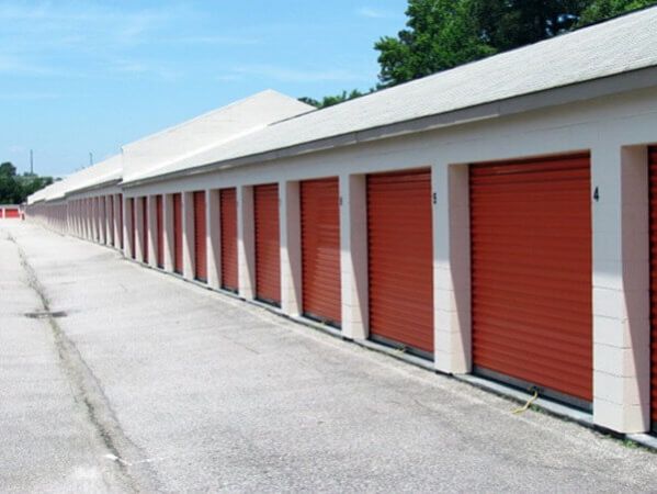 Public Storage - Clayton - 172 Veterans Pkwy - 850 S Lombard Street