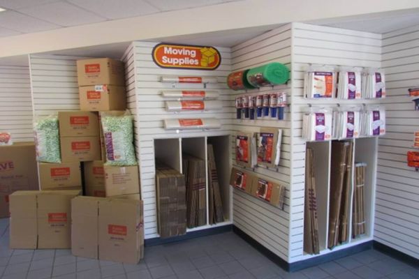 Public Storage - Raleigh - 5602 Capital Blvd - 5602 Capital Blvd
