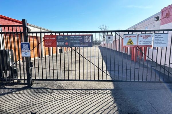 Public Storage - Dayton - 3560 Needmore Road - 3560 Needmore Road