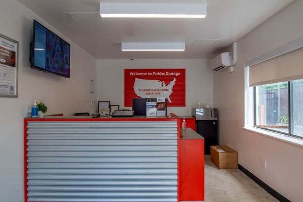 Public Storage - Philadelphia - 7571 Ridge Ave - 7571 Ridge Ave