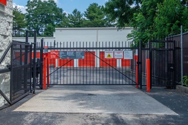 Public Storage - Philadelphia - 7571 Ridge Ave - 7571 Ridge Ave
