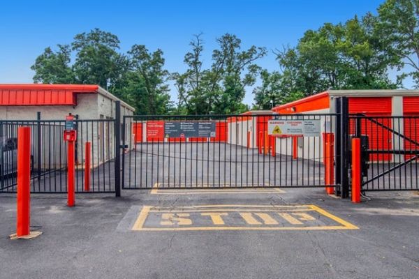 Public Storage - Maple Shade - 460 South Fellowship Road - 460 South Fellowship Road