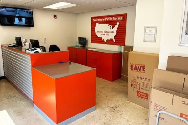 Public Storage - Upper Darby - 8401 Lansdowne Ave - 8401 Lansdowne Ave