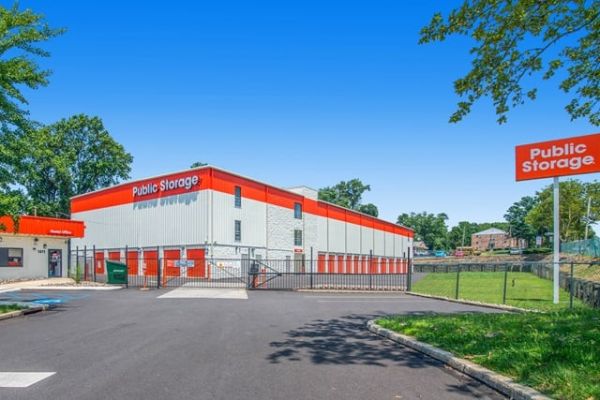 Public Storage - Trenton - 1411 Parkside Ave - 1411 Parkside Ave