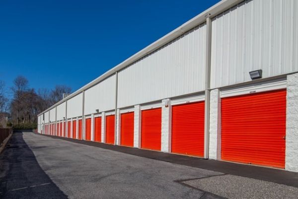 Public Storage - Lake Ronkonkoma - 363 Portion Road - 363 Portion Road