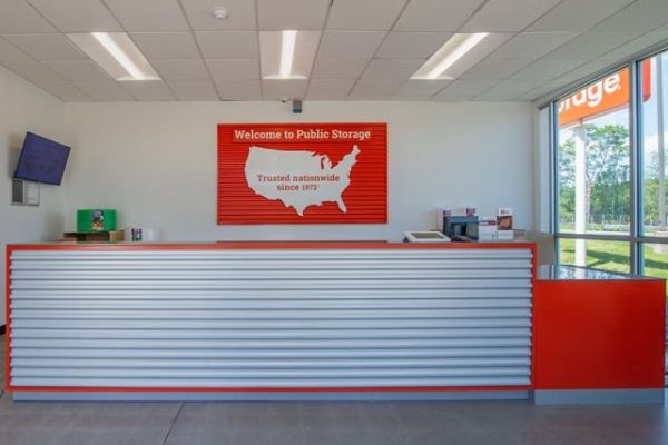 Public Storage - Danvers - 233 Newbury Street - 233 Newbury Street
