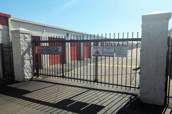 Public Storage - Troy - 322 East Maple Road - 322 East Maple Road