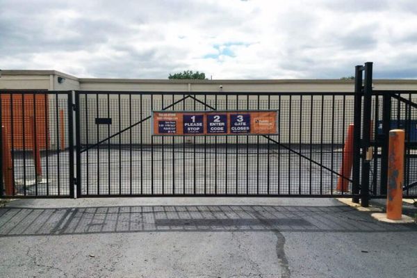 Public Storage - Ann Arbor - 2500 S Industrial Hwy - 2500 S Industrial Hwy